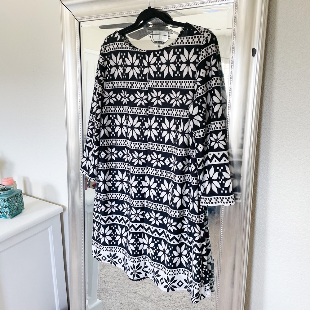 Tunic/Dress - Picture 3 of 4